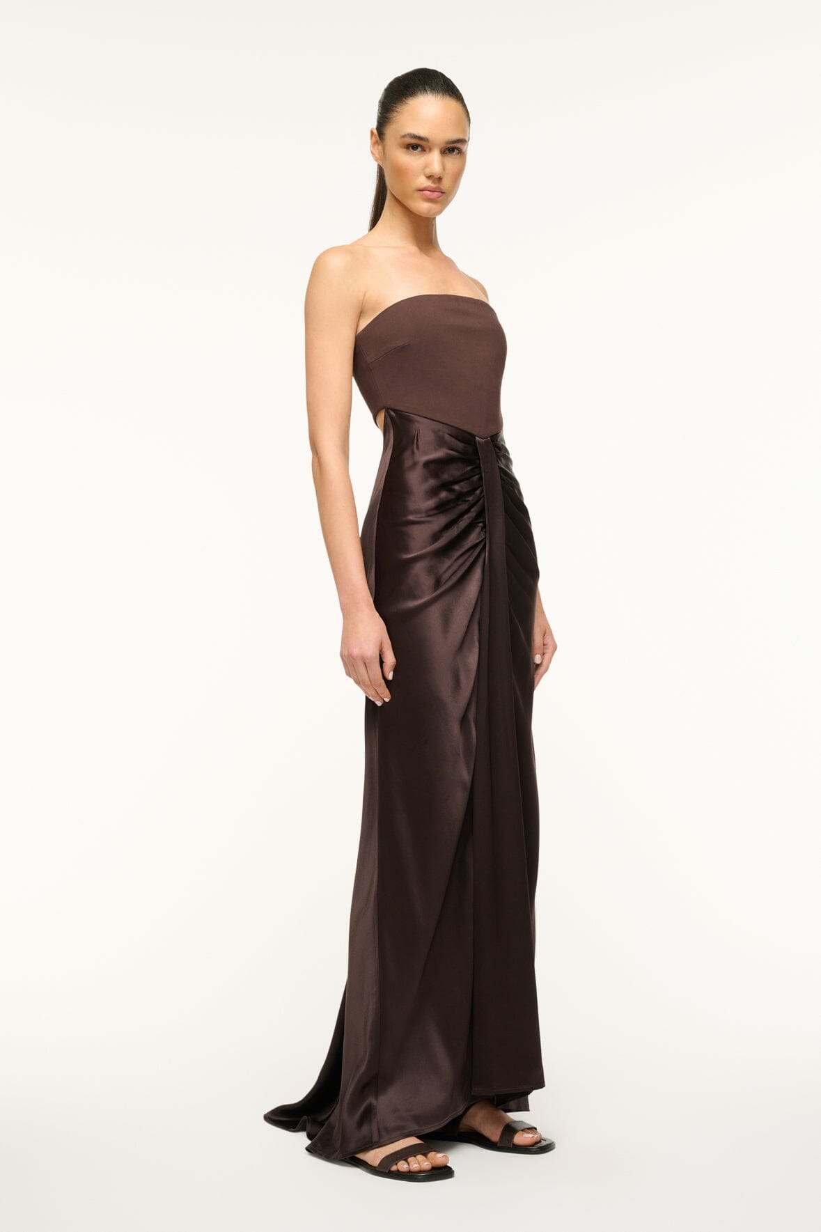 Image WAYFARING DRESS | DARK CHOCOLATE 3 of 5 and Clicking this image will trigger a zoom pop-up