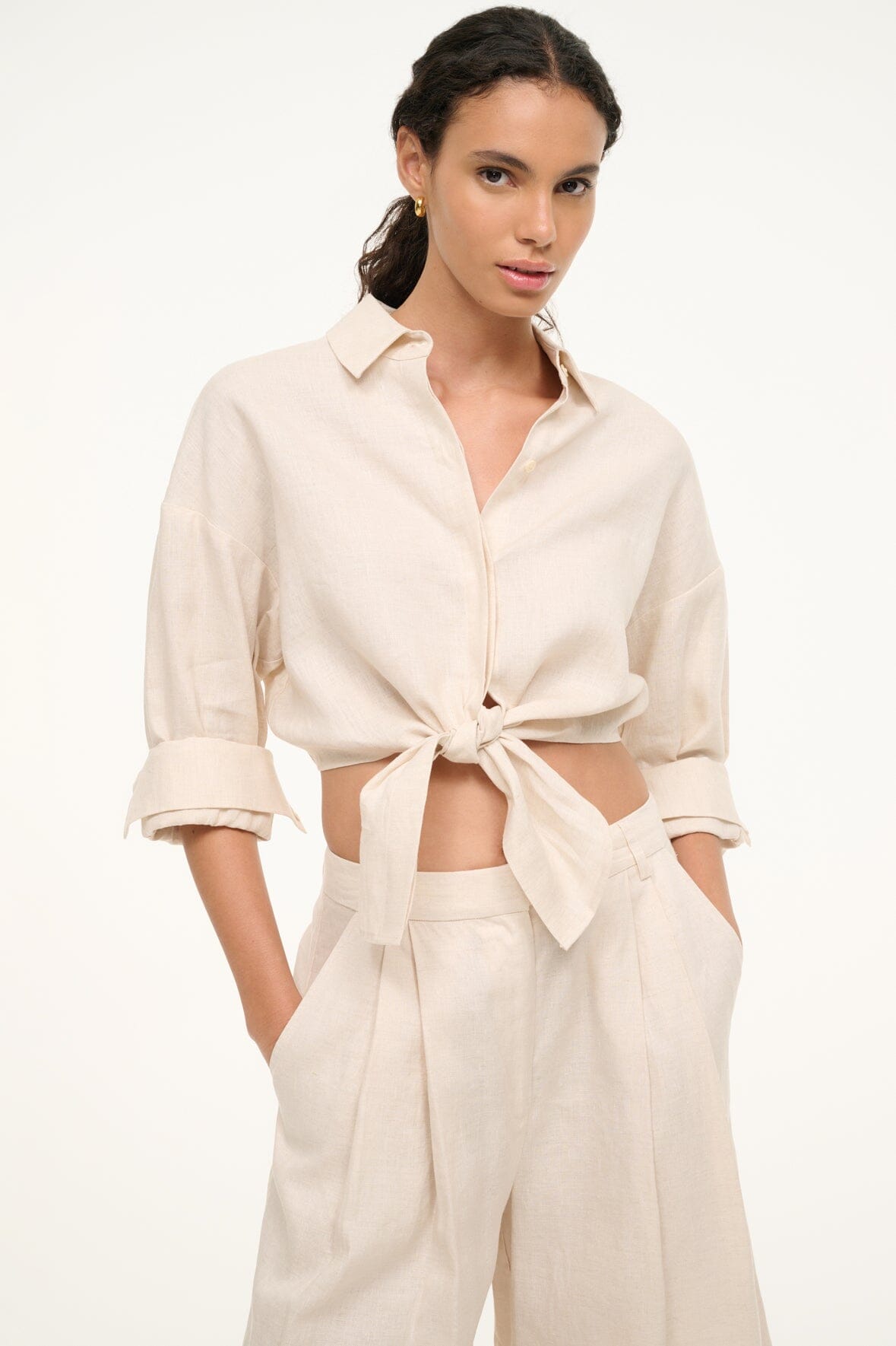 Image LISA LINEN TOP | NATURAL 1 of 7 and Clicking this image will trigger a zoom pop-up