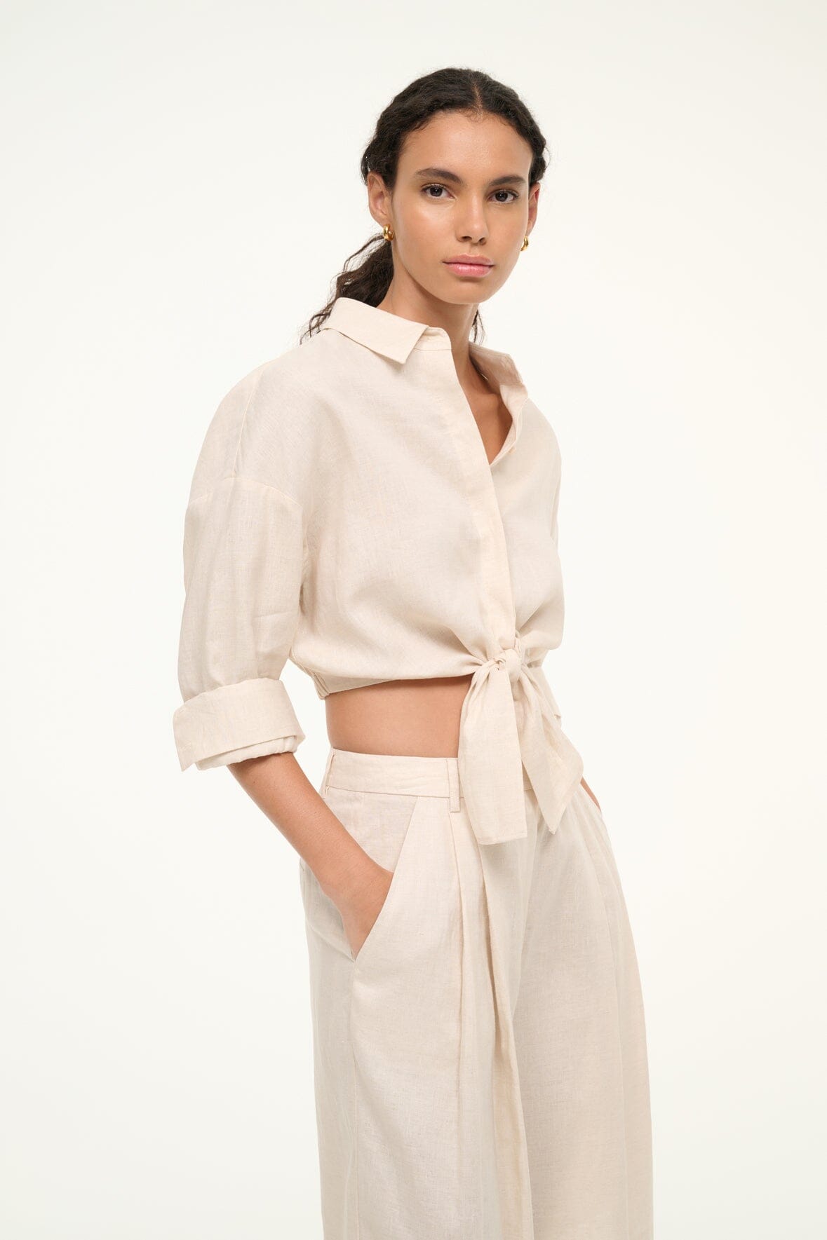 Image LISA LINEN TOP | NATURAL 3 of 7 and Clicking this image will trigger a zoom pop-up