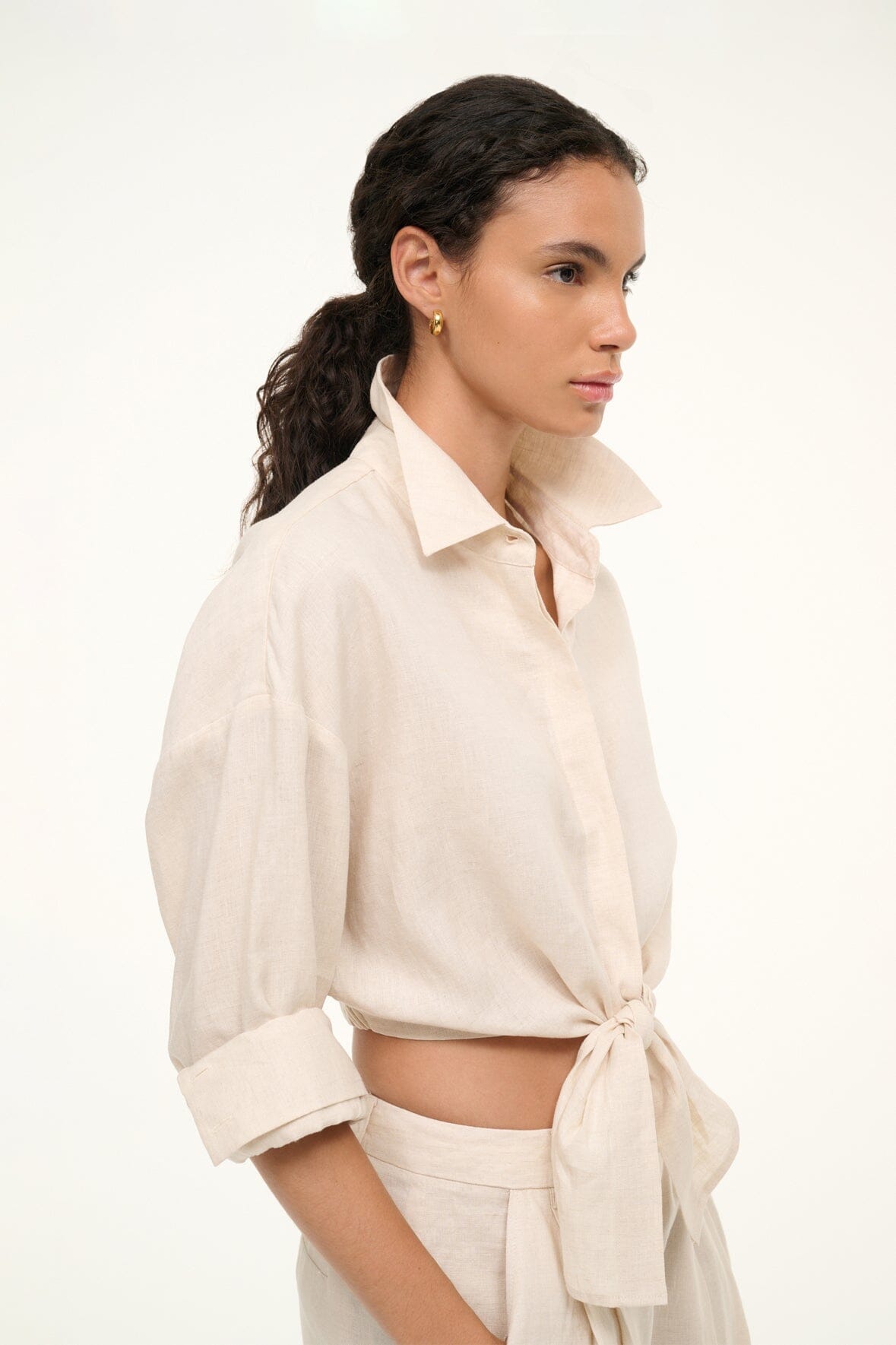 Image LISA LINEN TOP | NATURAL 6 of 7 and Clicking this image will trigger a zoom pop-up