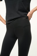 Image TREAD CAPRI | BLACK 5 of 6