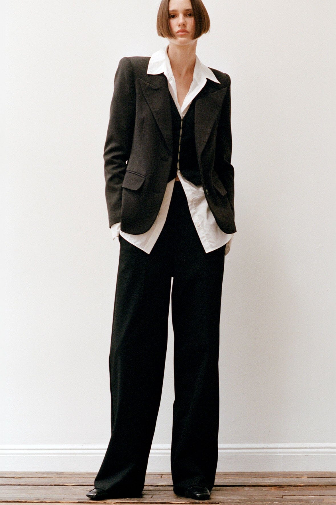 PRINCE SUITING PANT | BLACK - Slide 6 of 7