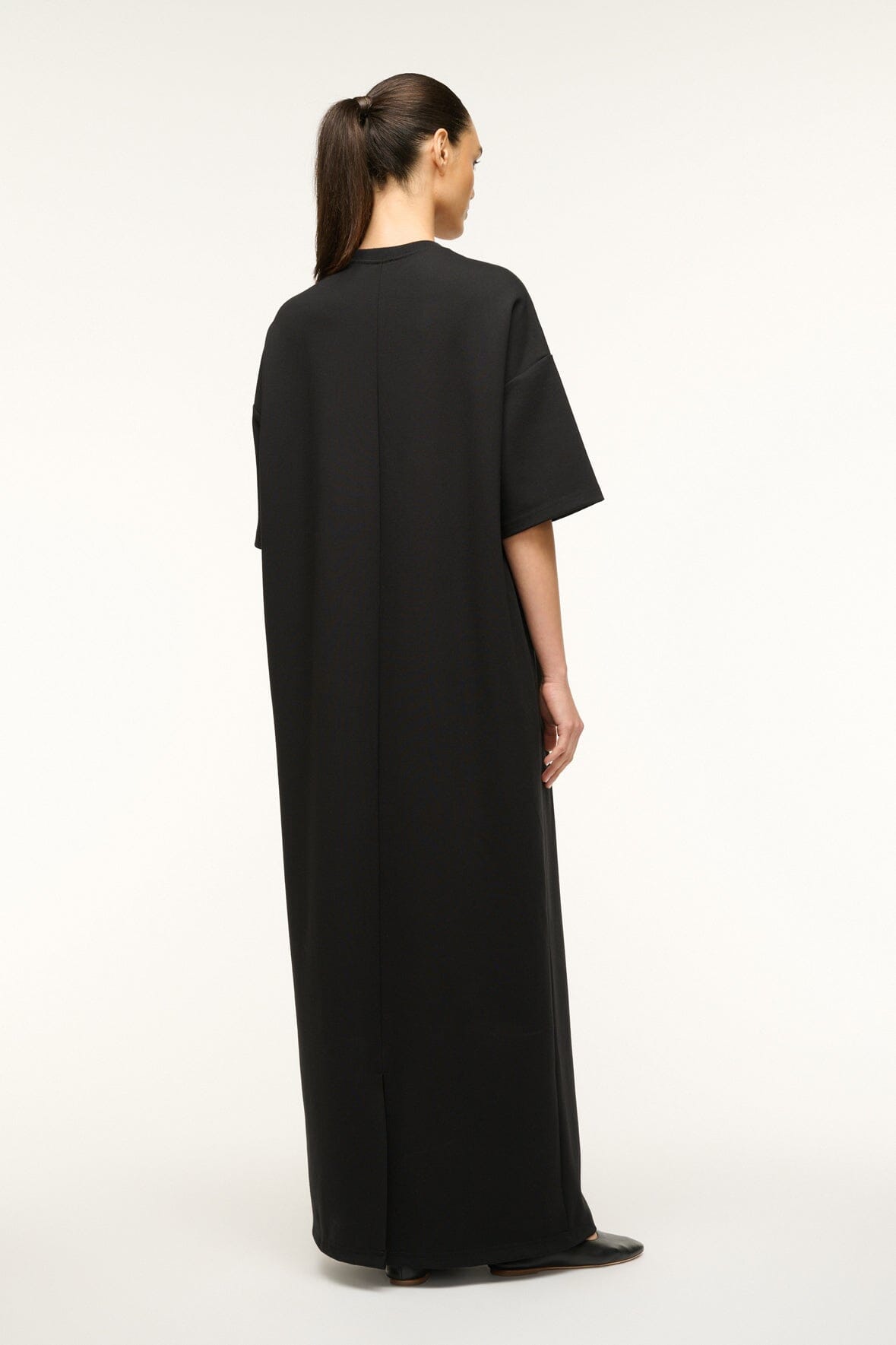 Image CAPSULE MAXI DRESS | BLACK 3 of 5 and Clicking this image will trigger a zoom pop-up