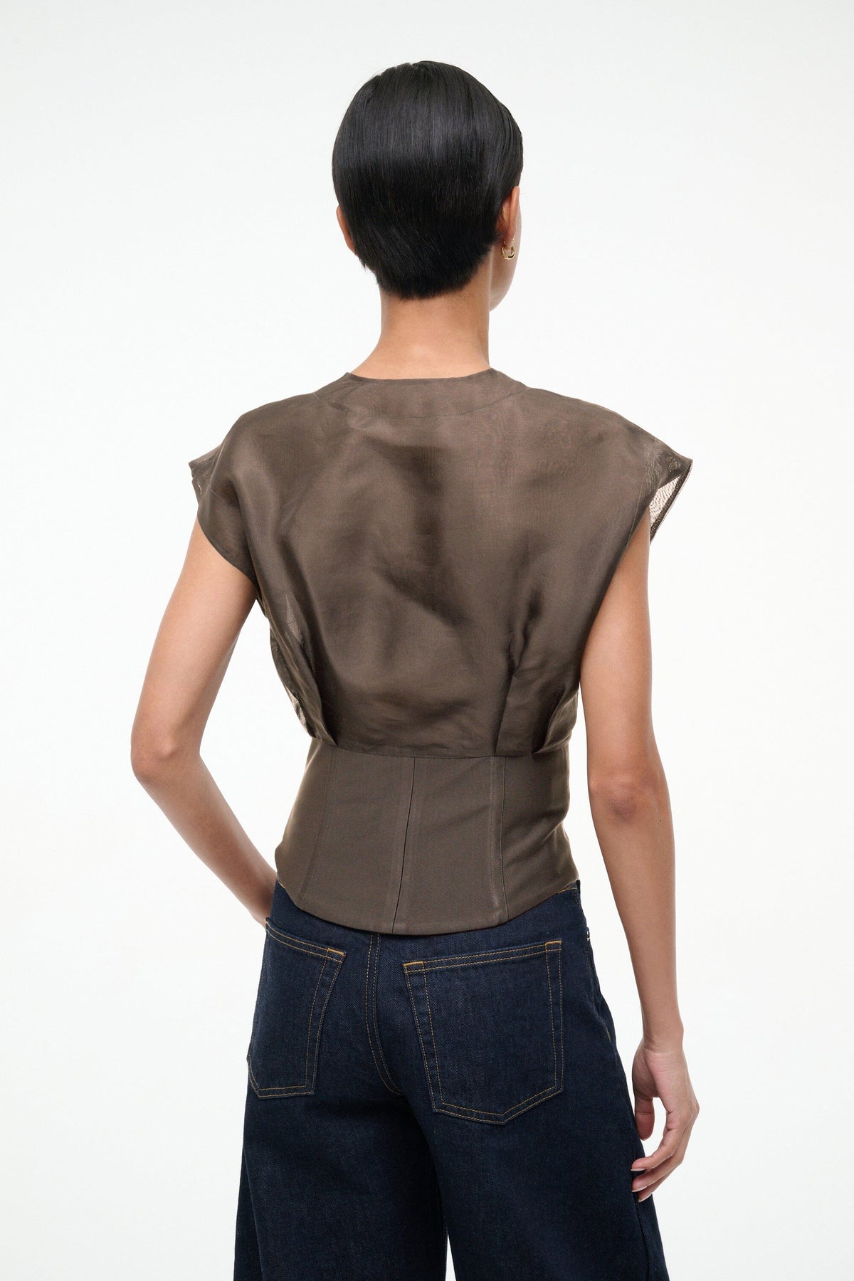Image PINNACLE TOP | TRUFFLE 3 of 5 and Clicking this image will trigger a zoom pop-up
