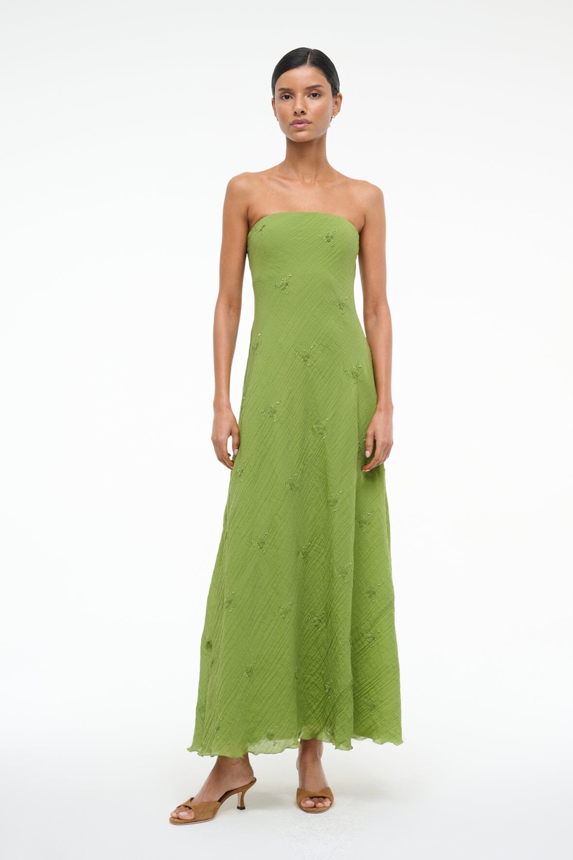 Image CASSIE DRESS | GARDEN GREEN 3 of 5 and Clicking this image will trigger a zoom pop-up