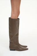 Image WALLY FLAT BOOT | TRUFFLE 2 of 6