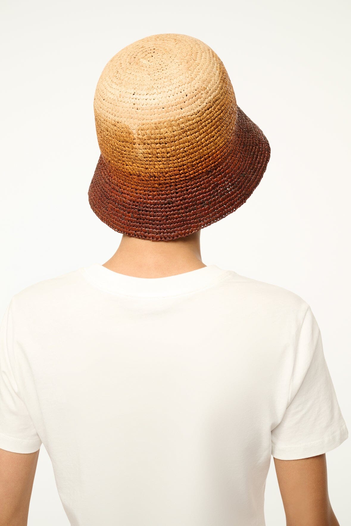 【関税込み】Staud ベージュ Meyers クロシェ バケットハット Beige Meyers Crochet Bucket Hat by Staud on Sale