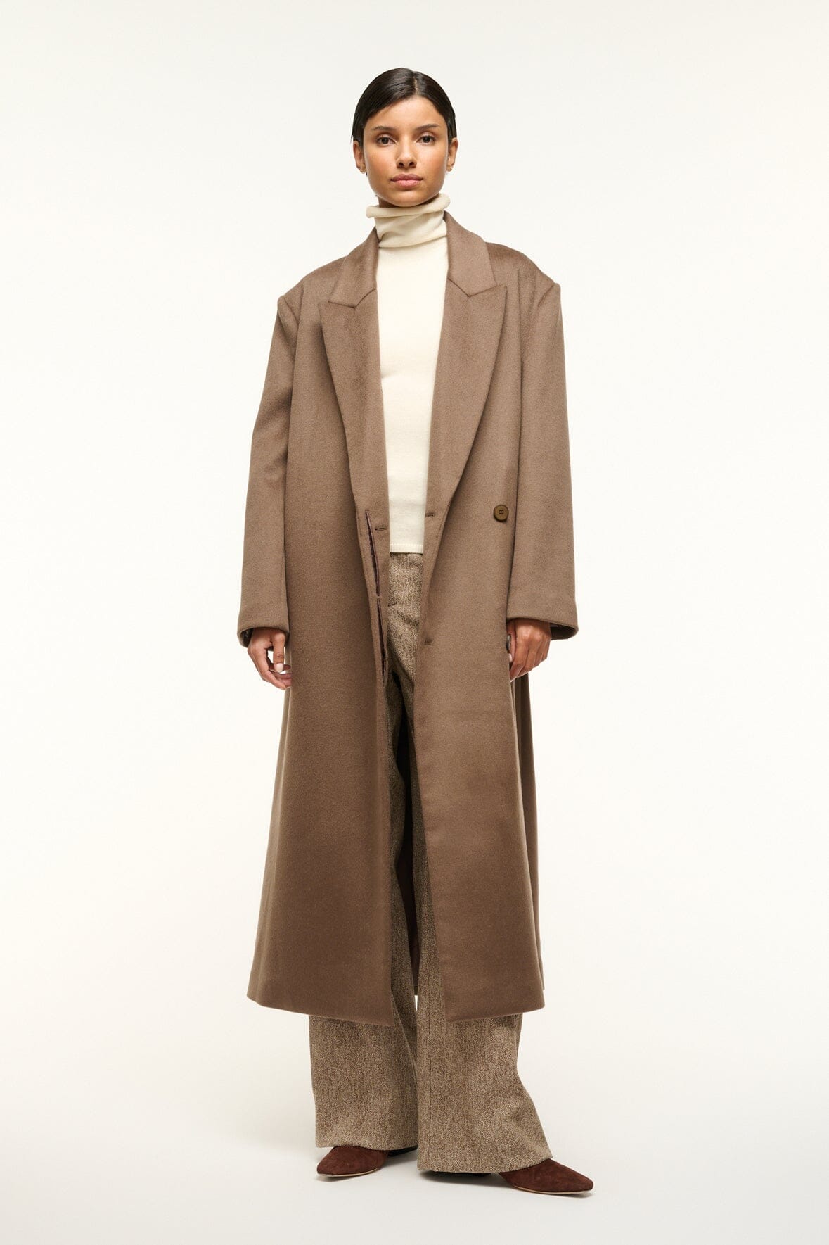 Image SERGE COAT | DEEP TAUPE 4 of 8 and Clicking this image will trigger a zoom pop-up