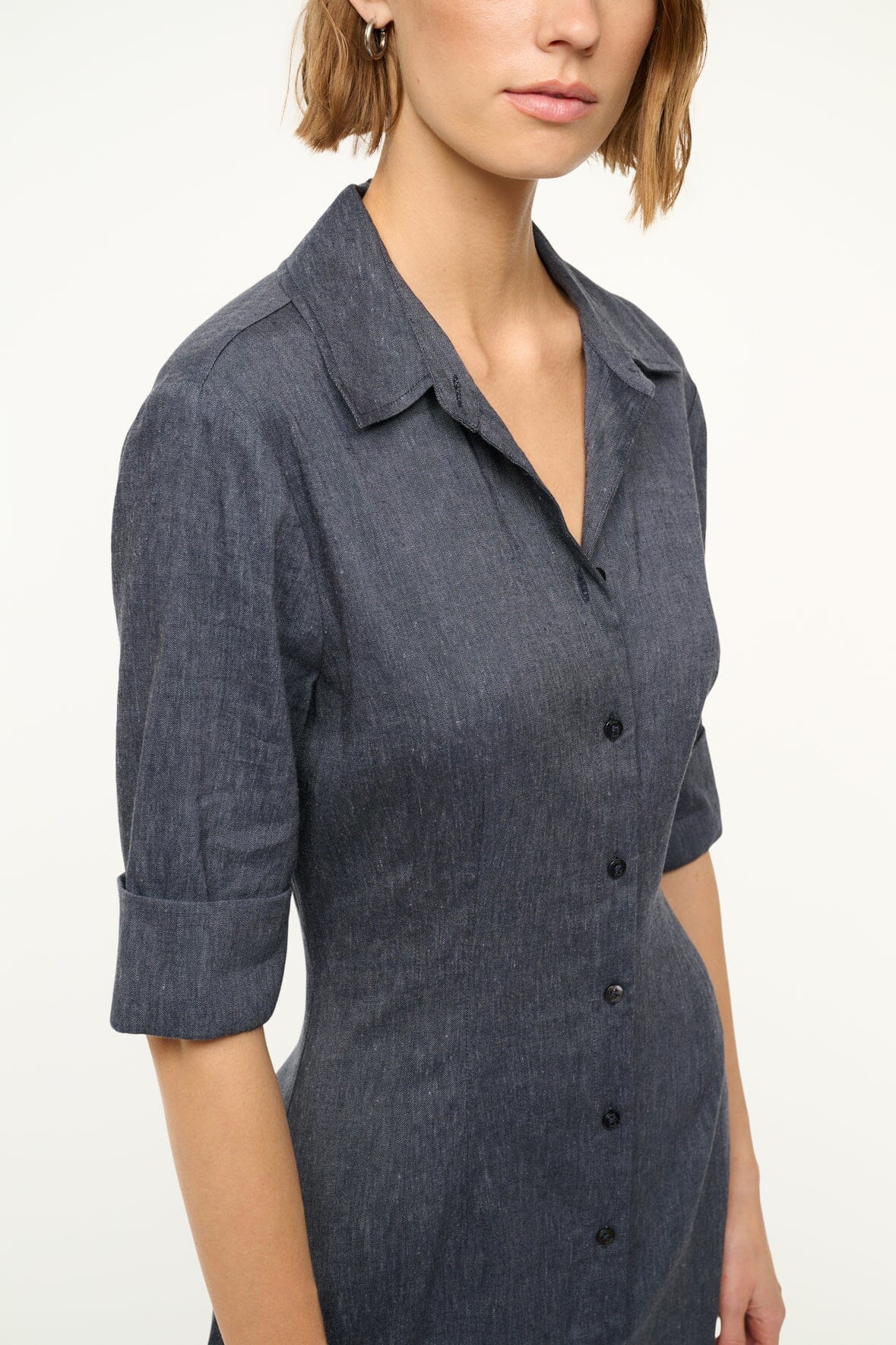 Image JOAN LINEN DRESS | CHAMBRAY 6 of 7 and Clicking this image will trigger a zoom pop-up