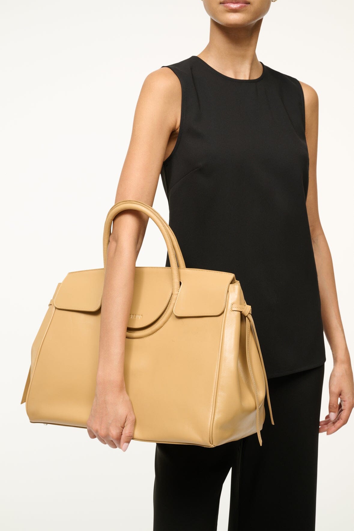 Image MAUDE CARRYALL | CAMEL 4 of 7 and Clicking this image will trigger a zoom pop-up