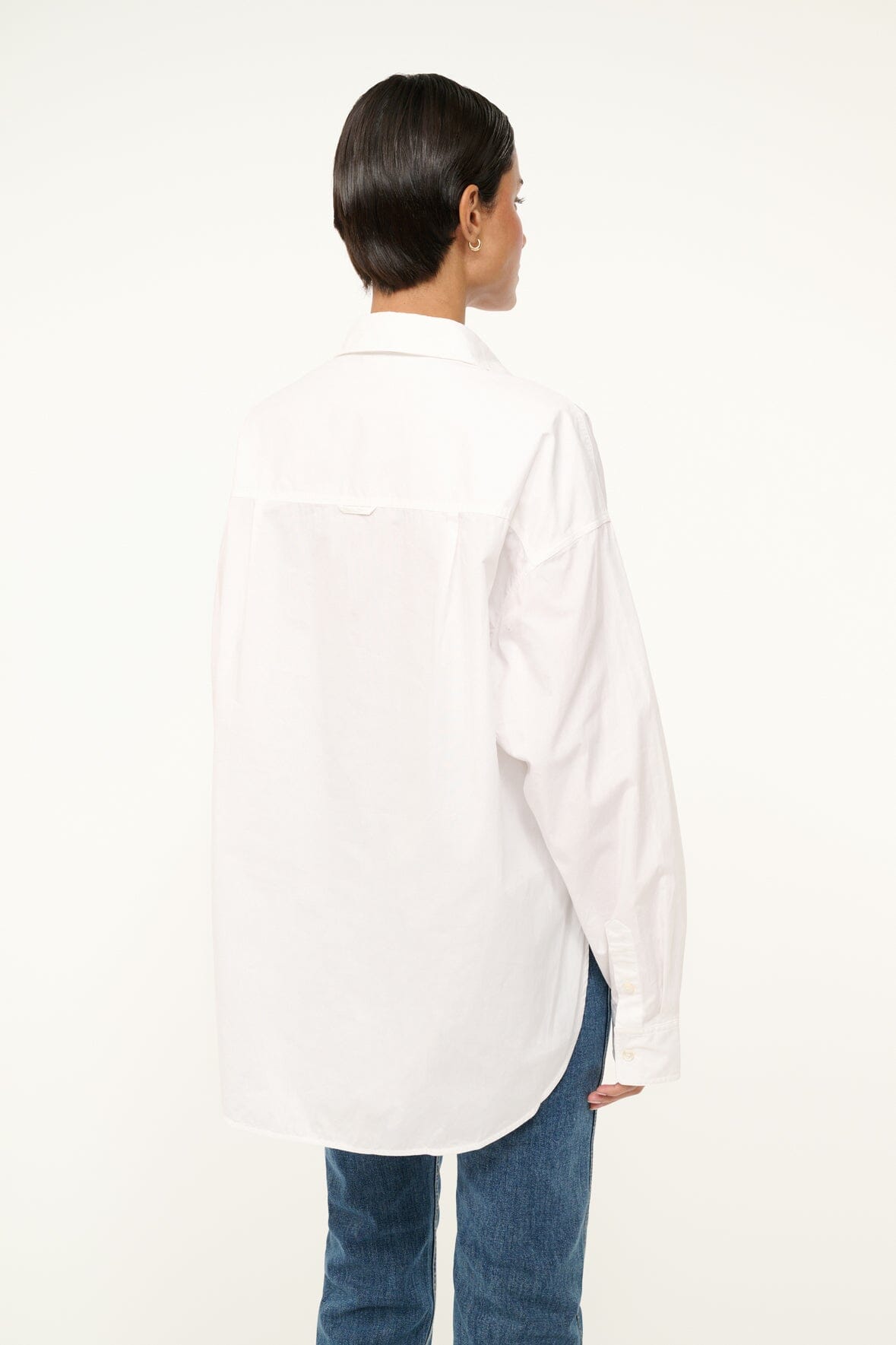 Image CUSTOM STAUD x C.BONZ CLASSIC OVERSIZED SHIRT | WHITE 3 of 7 and Clicking this image will trigger a zoom pop-up