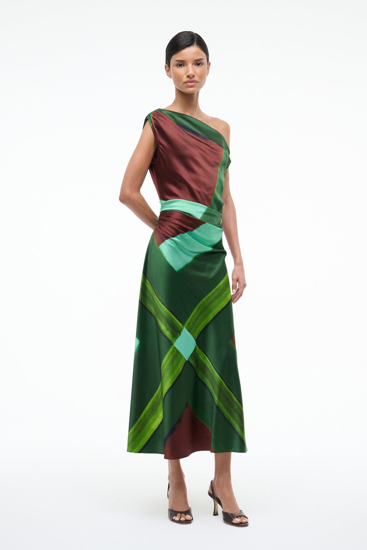 Image PHARE SILK DRESS | EMERALD PRISM 2 of 6 and Clicking this image will trigger a zoom pop-up
