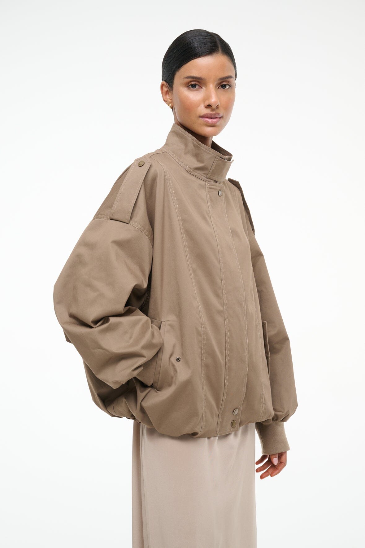 Image SIMONE JACKET | TAUPE 4 of 7 and Clicking this image will trigger a zoom pop-up