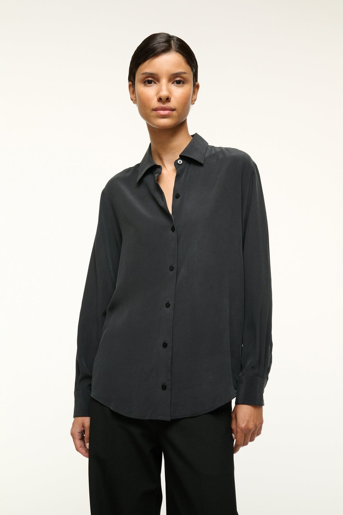 Image ROXBURY SILK SHIRT | BLACK 3 of 5 and Clicking this image will trigger a zoom pop-up