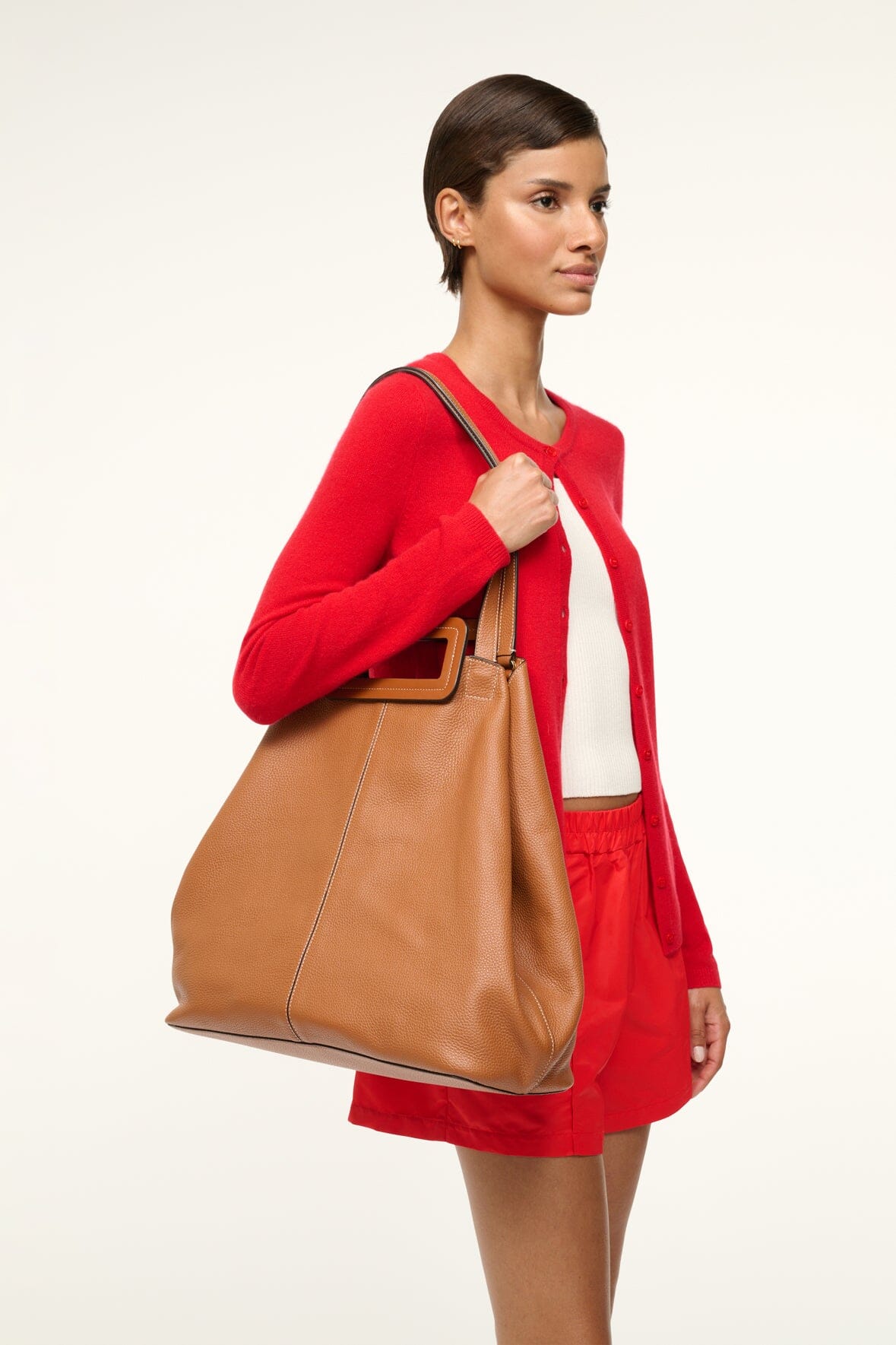 Image GRANDE TOTE BAG | TAN 7 of 12 and Clicking this image will trigger a zoom pop-up