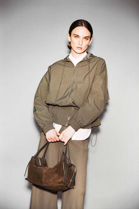 Go to Shop the Look view 1