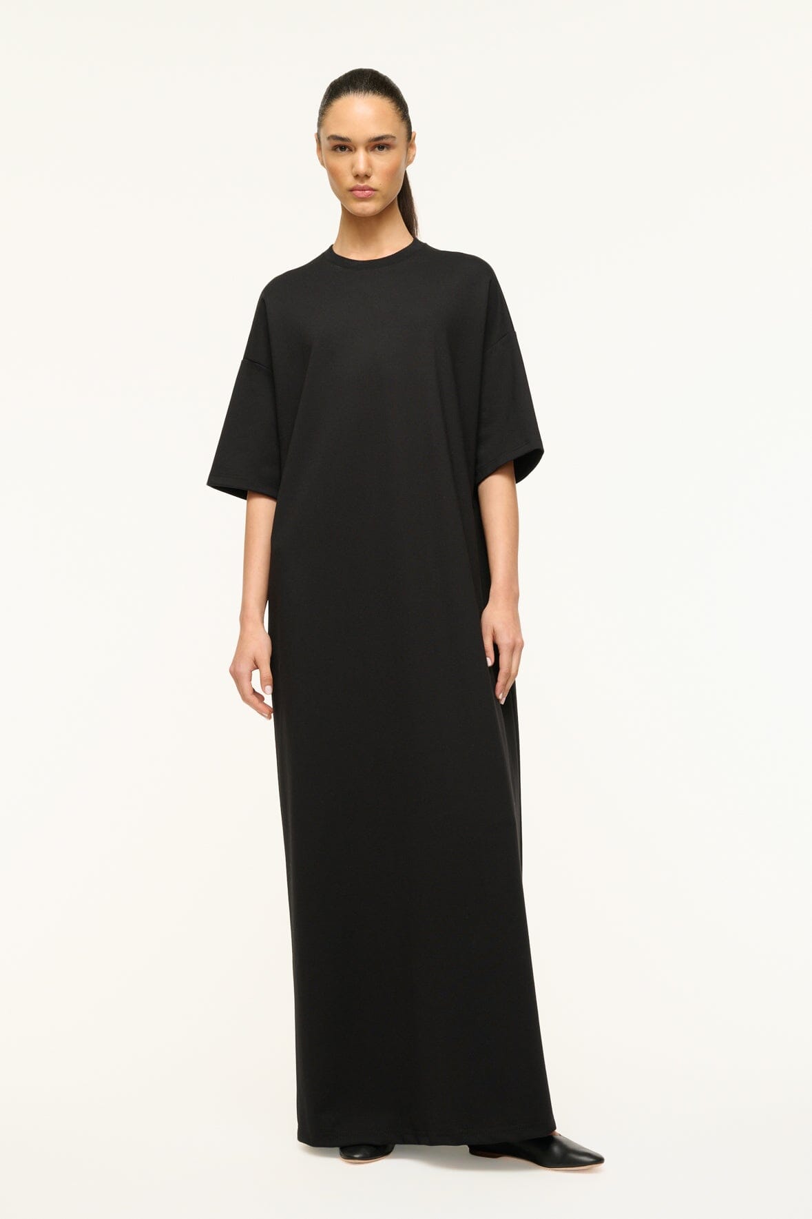 Image CAPSULE MAXI DRESS | BLACK 1 of 5 and Clicking this image will trigger a zoom pop-up