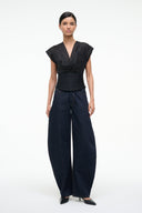 Image PINNACLE TOP | BLACK 4 of 5