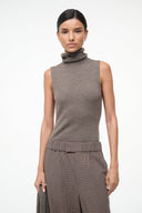 Image CANAL TOP | TRUFFLE 3 of 5