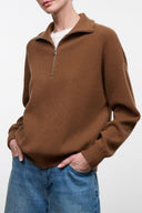 Cashmere quarter-zip sweater in brown, with ribbed cuffs and hem