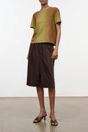Earth-brown short-sleeve top and knee-length shorts