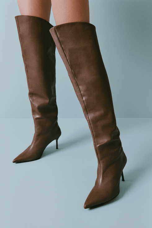 Go to Introducing the Sebastian Boot view 1