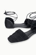WILLA FLAT | BLACK BLACK / 36