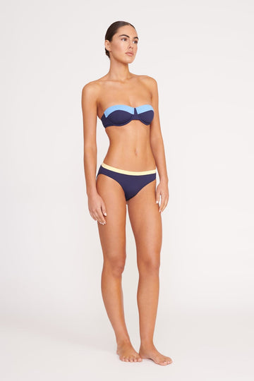 JO BALCONETTE BIKINI TOP | NAVY COLORBLOCK