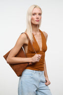 DANI SHOULDER BAG | TABAC TABAC / OS