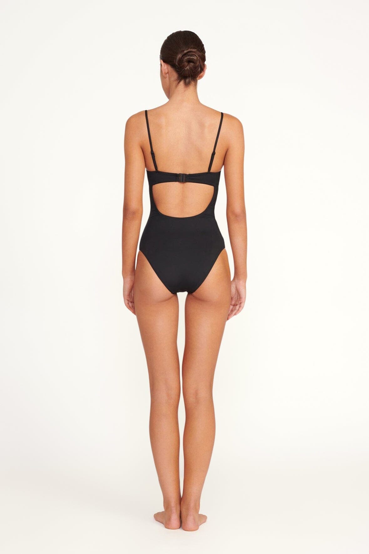 MAEVE ONE PIECE BLACK/WHITE