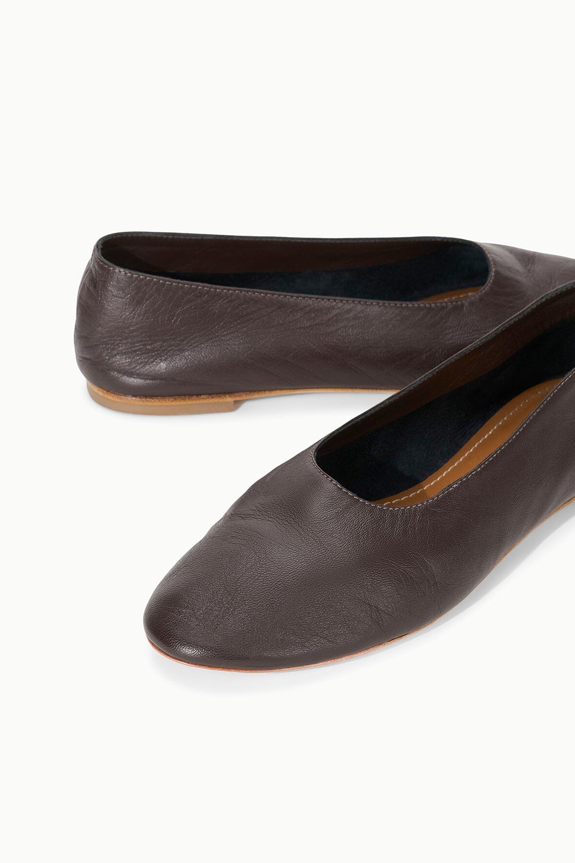 Image ALBA BALLET FLAT | ESPRESSO 6 of 7 and Clicking this image will trigger a zoom pop-up