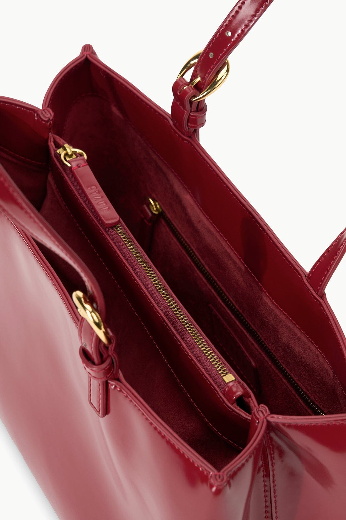 Image BRANDO BAG | PINOT 4 of 6 and Clicking this image will trigger a zoom pop-up