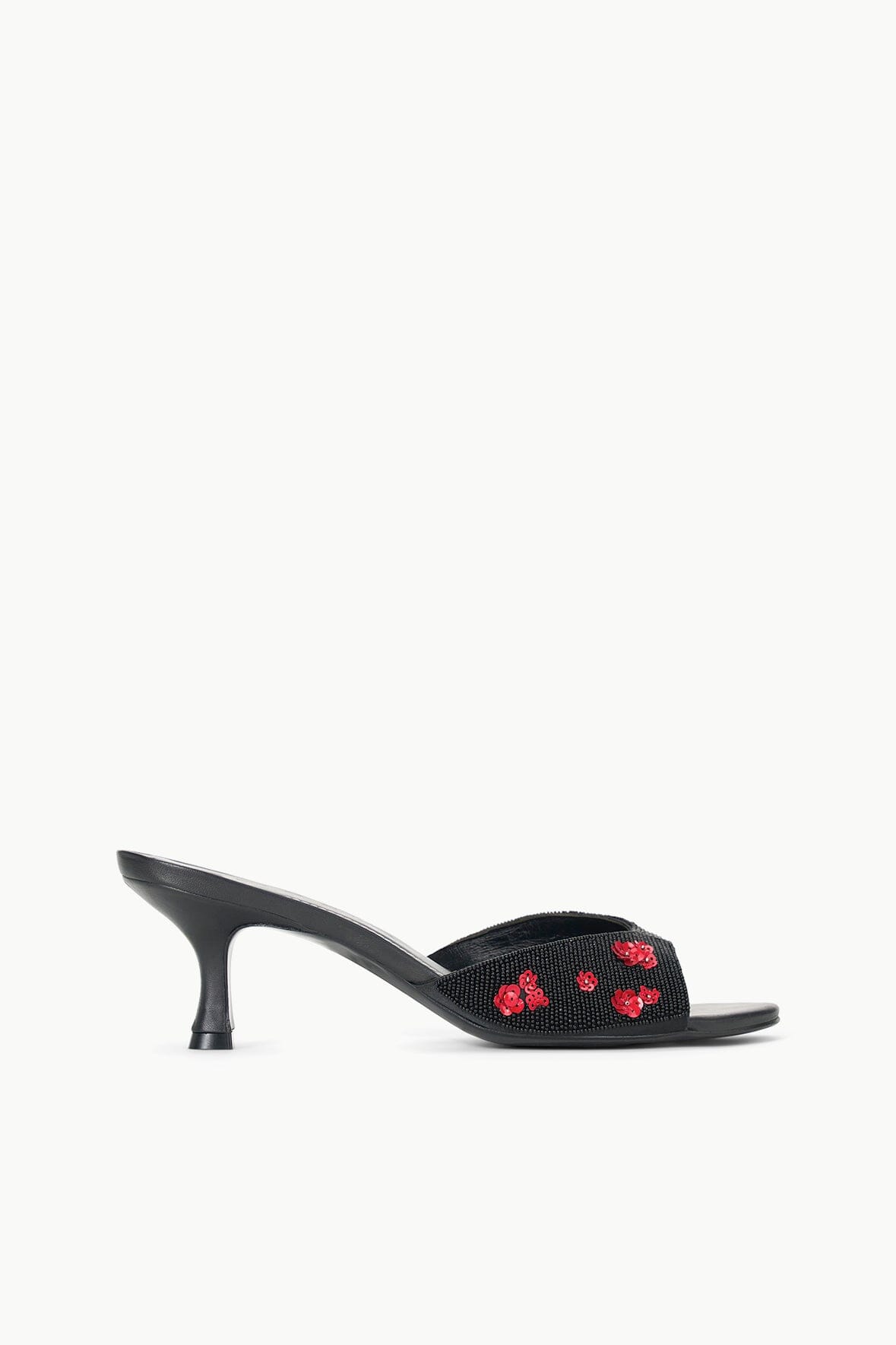 Image BRIGITTE MULE | POPPY 1 of 6 and Clicking this image will trigger a zoom pop-up