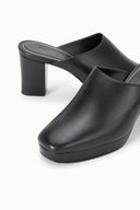 MONICA MULE | BLACK BLACK / 36