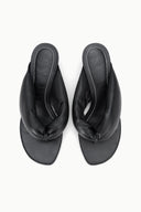 JUNO WEDGE | BLACK BLACK / 36