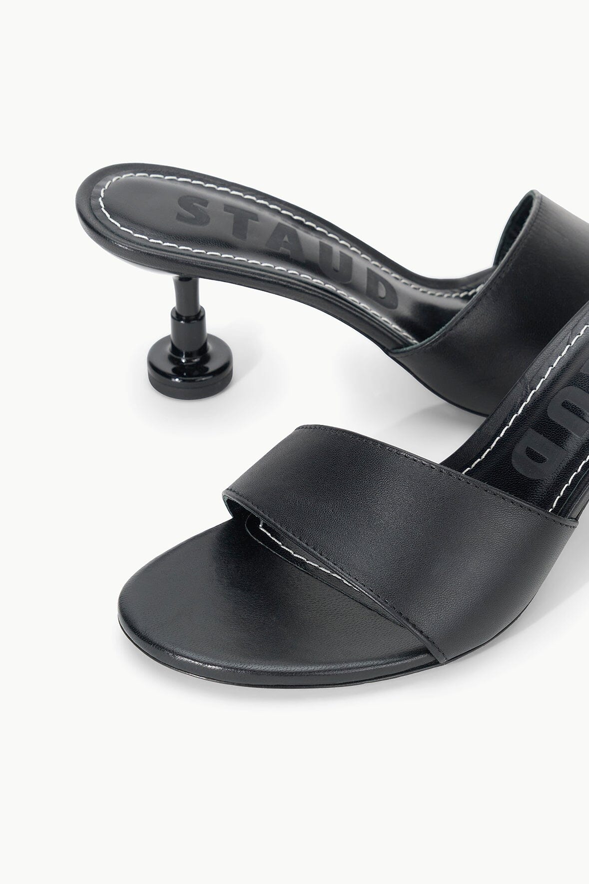 Image GARDENER KITTEN HEEL | BLACK 5 of 6 and Clicking this image will trigger a zoom pop-up