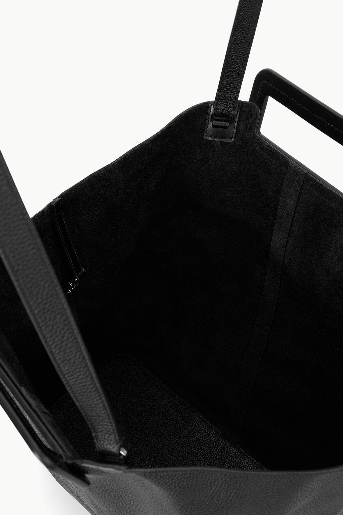 Image GRANDE TOTE BAG | BLACK 11 of 11 and Clicking this image will trigger a zoom pop-up