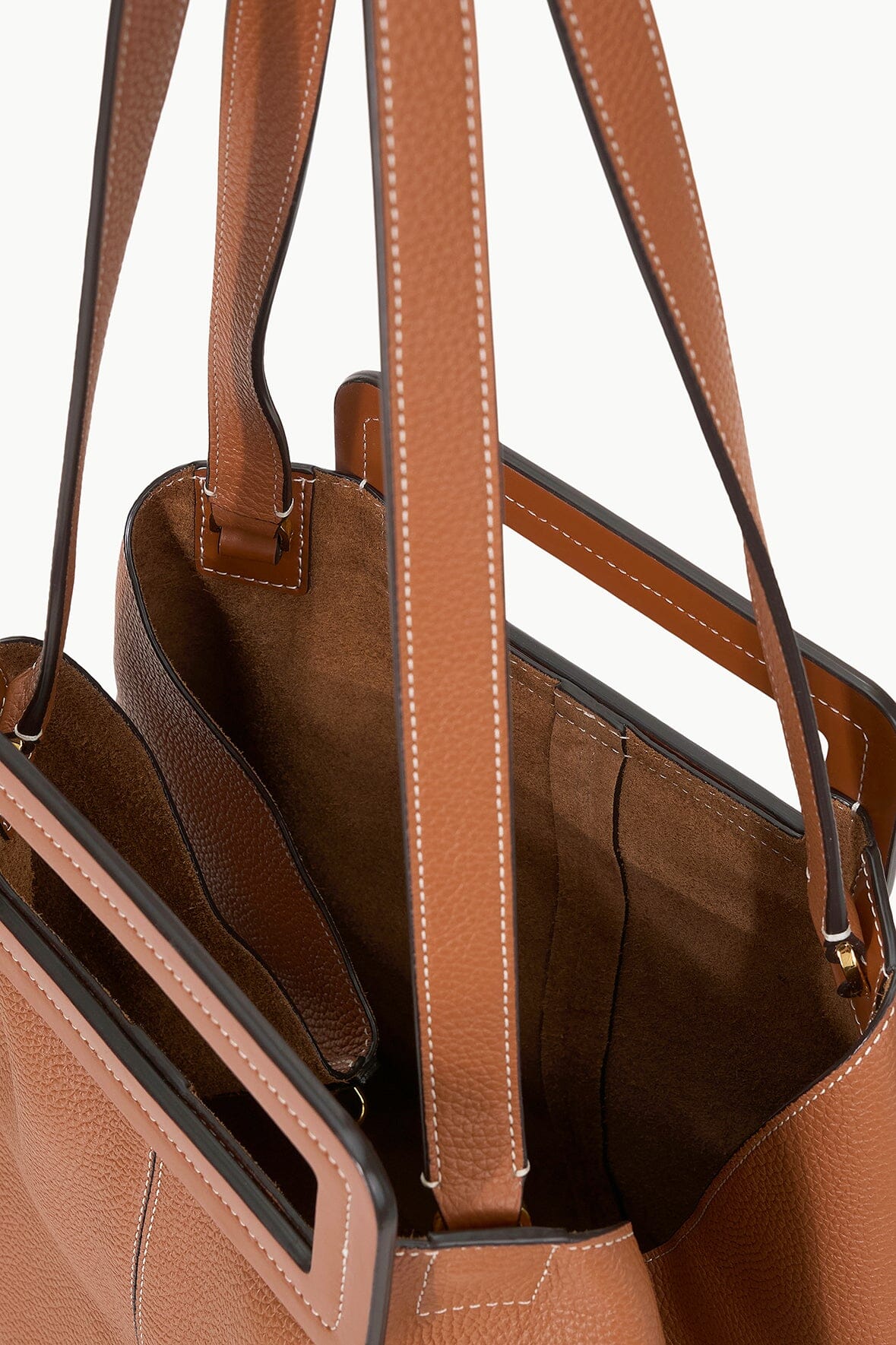 Image GRANDE TOTE BAG | TAN 9 of 12 and Clicking this image will trigger a zoom pop-up