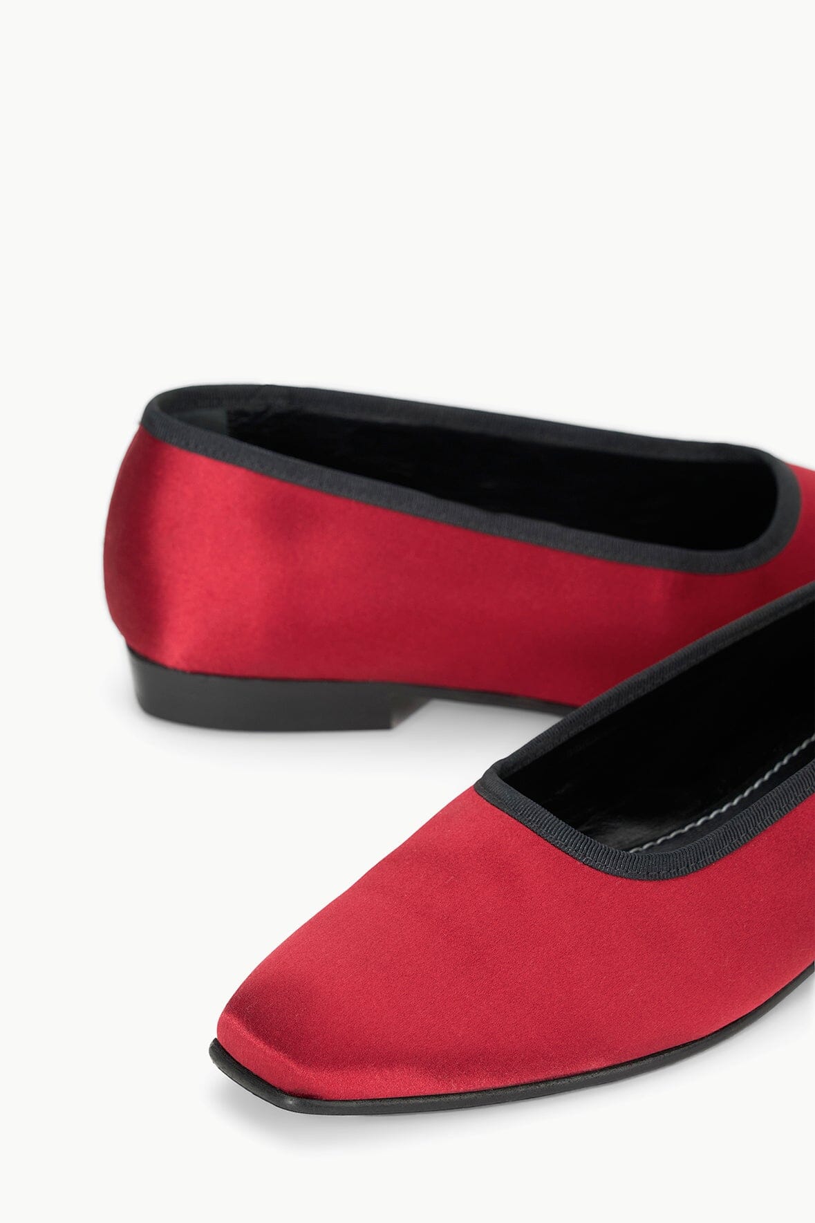 Image KEITH BALLET FLAT | ROUGE 7 of 7 and Clicking this image will trigger a zoom pop-up