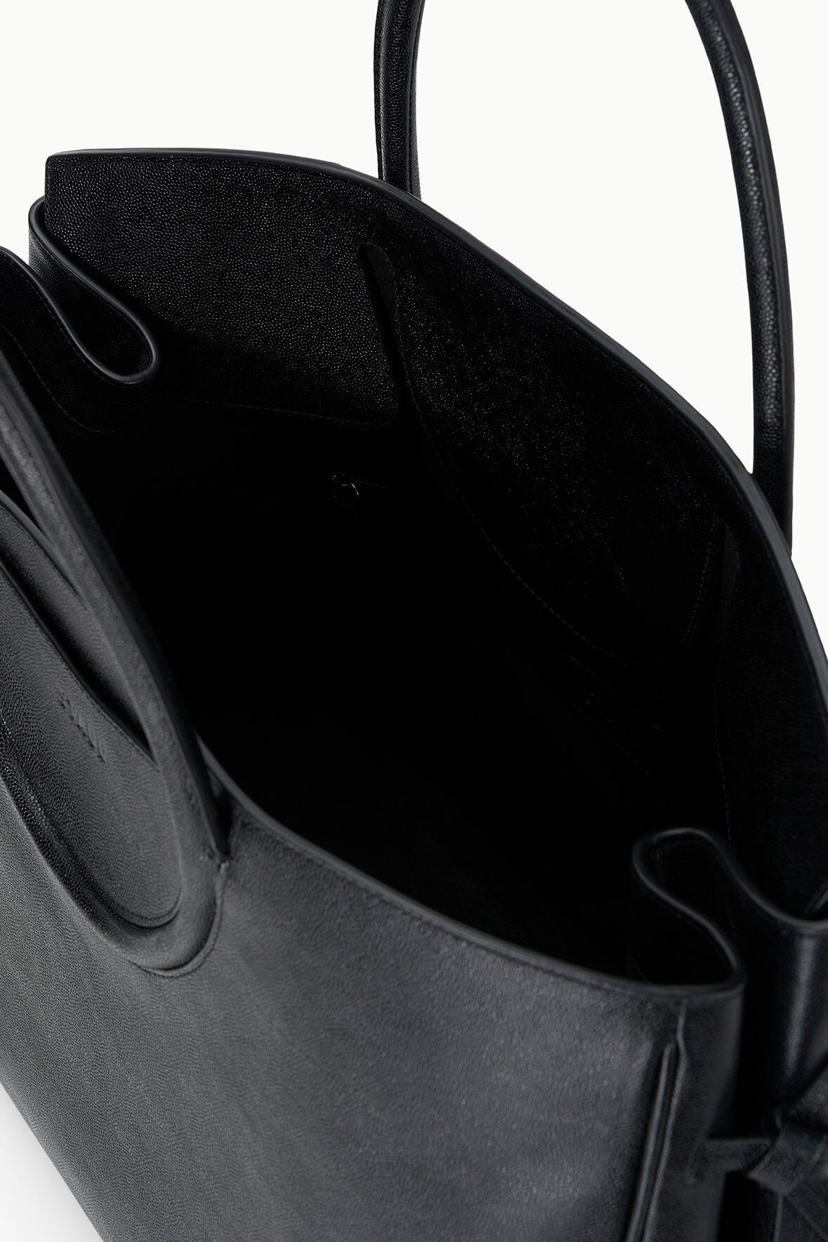 Image LARGE MAUDE CARRYALL | BLACK 7 of 7 and Clicking this image will trigger a zoom pop-up
