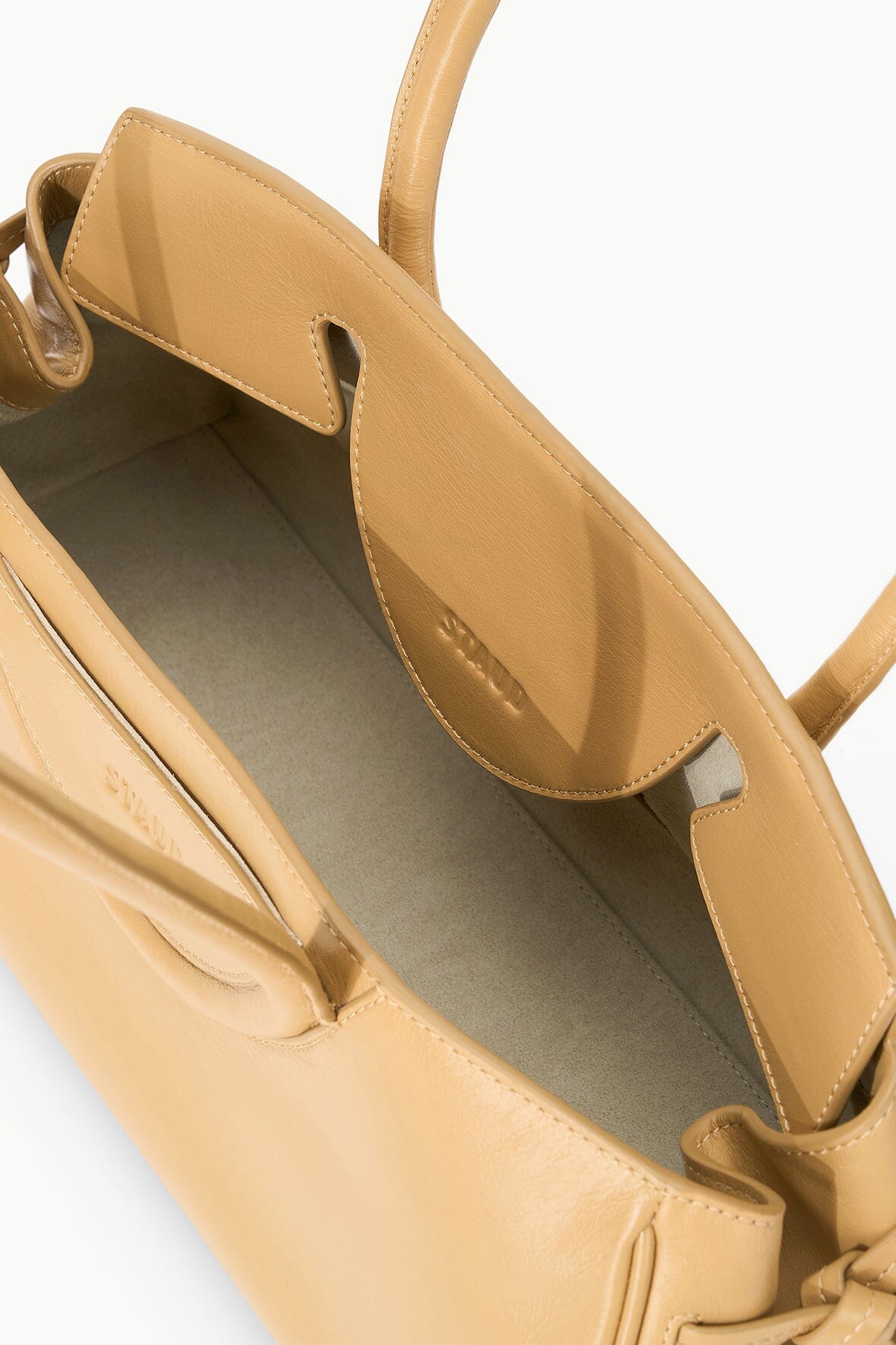 Image MAUDE SHOULDER BAG | CAMEL 7 of 8 and Clicking this image will trigger a zoom pop-up