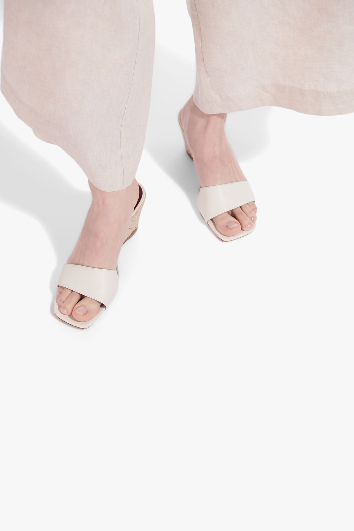 Staud discount billie wedge