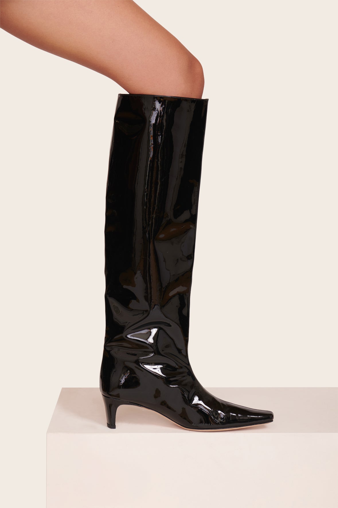 Boots patent leather top