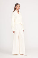 Image CROPPED HAMPTON SWEATER | IVORY 3 of 4